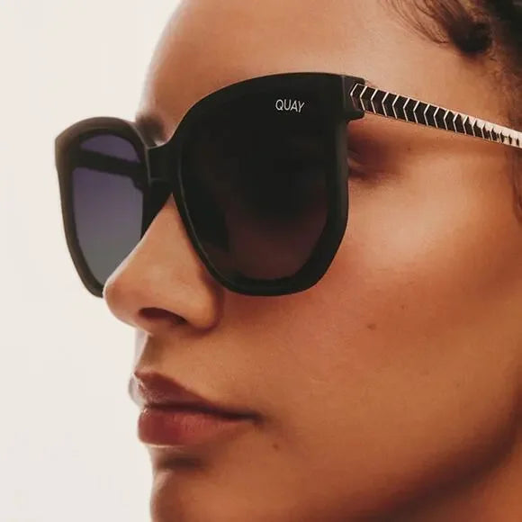 QUAY Coffee Run Sunglasses in Black