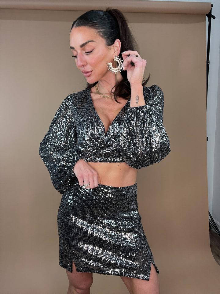 Time Of My Life Sequin Drape Crop in Black